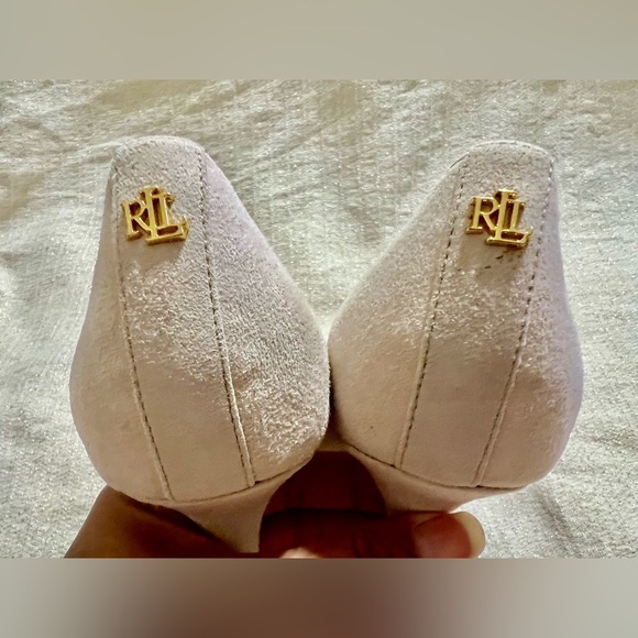 Like new Lauren by Ralph Lauren by Lanette Pointed Tip Lanette Suede -Stone 10 - Picture 9 of 10